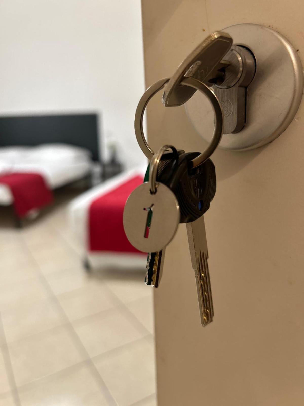 Peppe'S Bed Hotel Rome Exterior photo