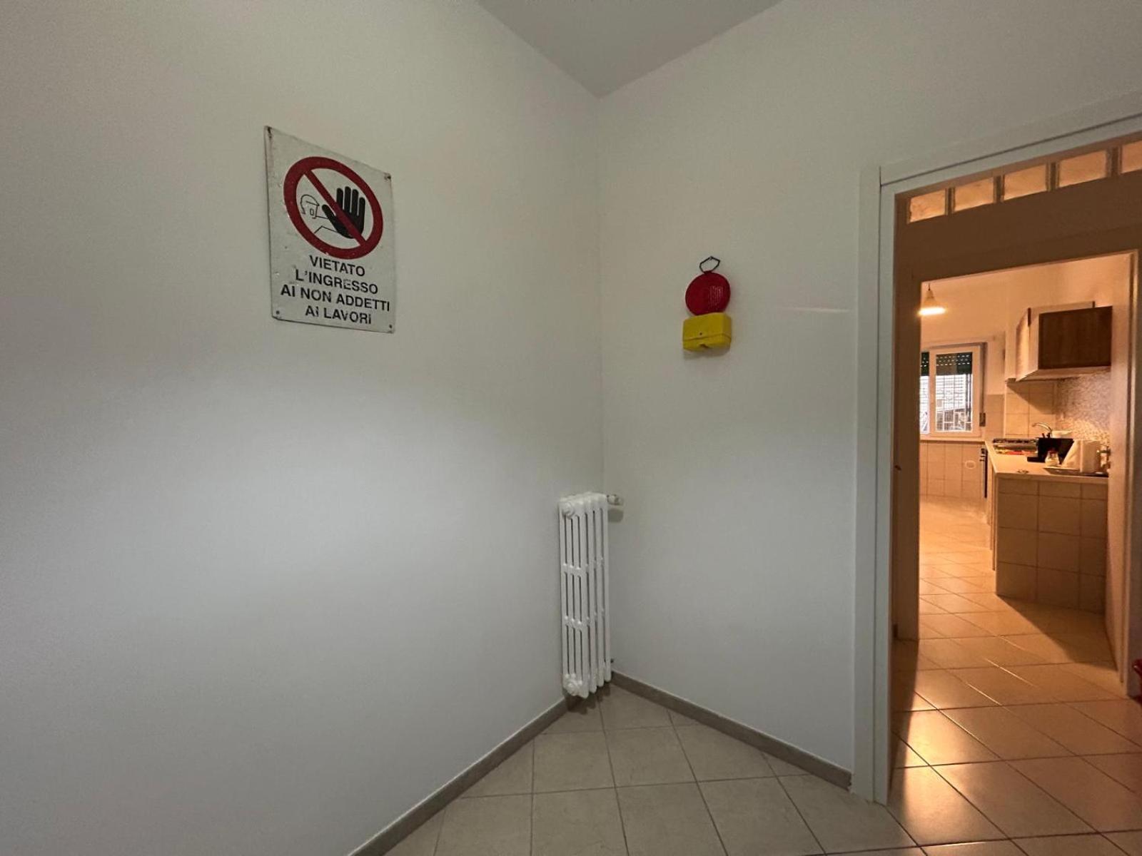 Peppe'S Bed Hotel Rome Exterior photo